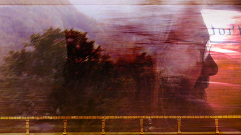 Projection sur une façade, photo de l'installation de Sara Millot intitulée Fata Morgana